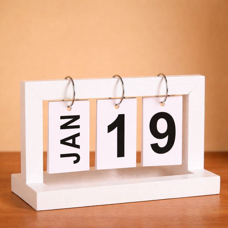 Wooden Flip Desk Calendar
